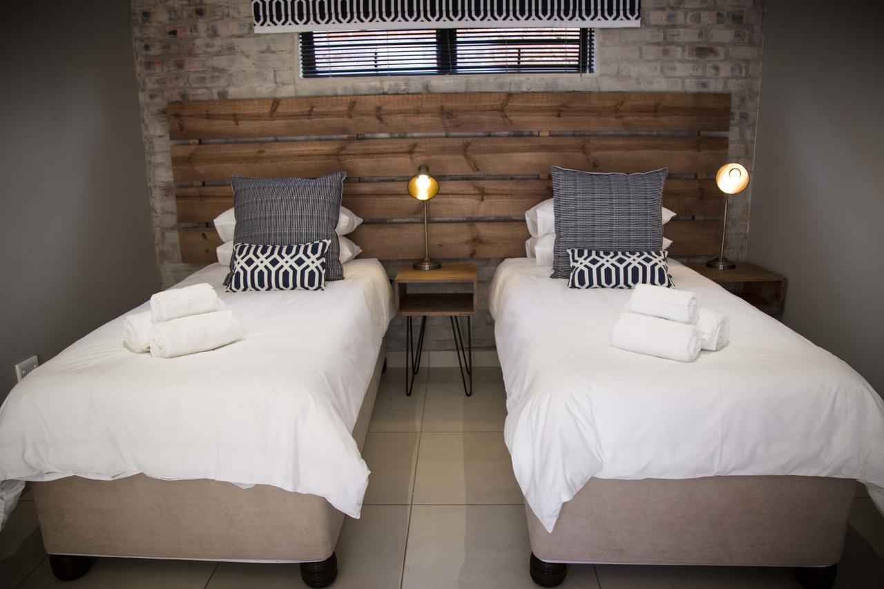 Touching Senses Garden Cottages Bloemfontein Exterior foto